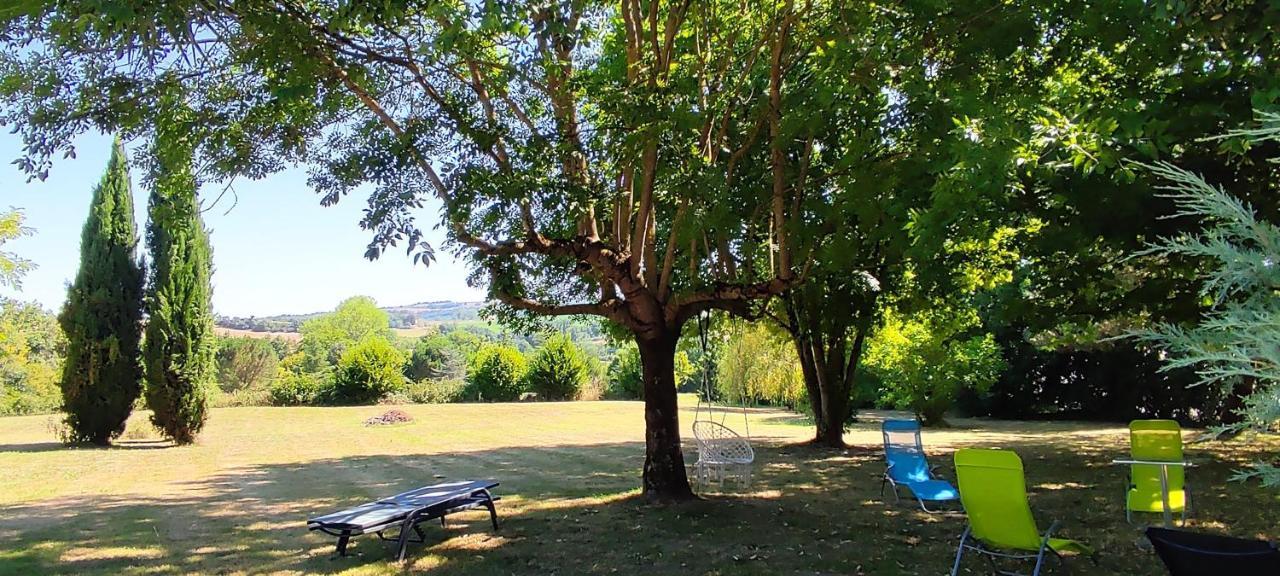 مبيت وإفطار Puygaillard-de-Quercy Domaine Les Garrigues المظهر الخارجي الصورة