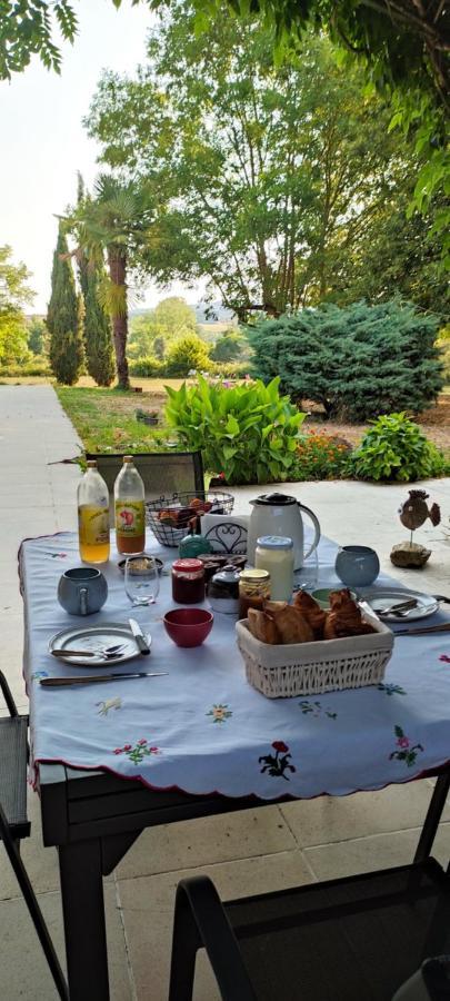 مبيت وإفطار Puygaillard-de-Quercy Domaine Les Garrigues المظهر الخارجي الصورة
